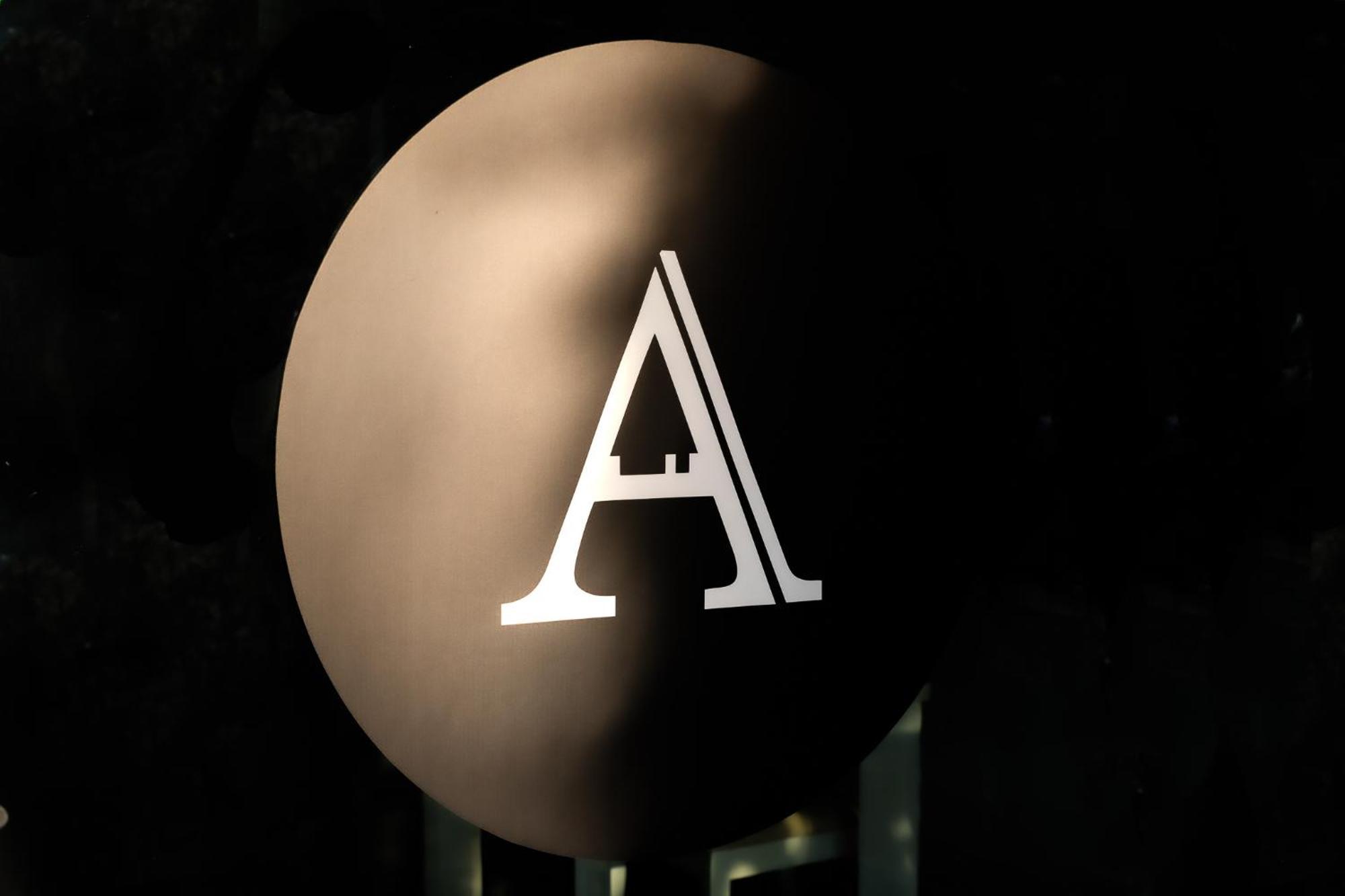 Alisa Hotel-sha 2*