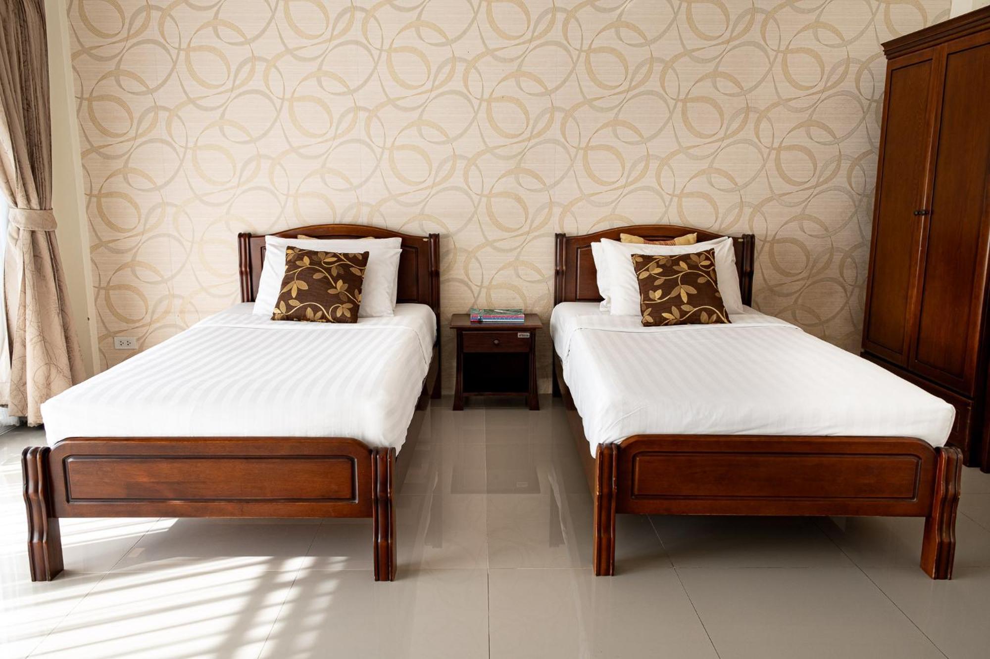Alisa Hotel-sha Hotel 2*