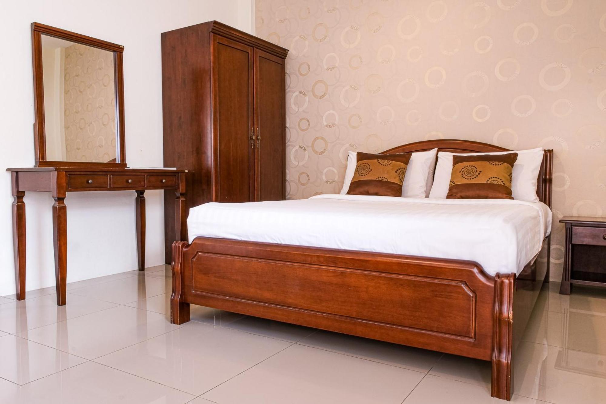 Alisa Hotel-sha Hotel